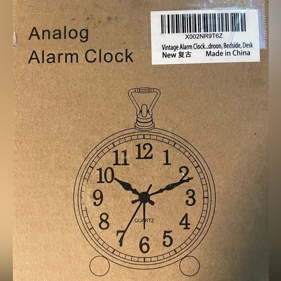 Vintage decorative analog clock with alarm - Picture 4 of 5